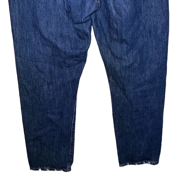 Vintage Women’s Distressed Levi’s 501 jeans - Picture 15 of 16